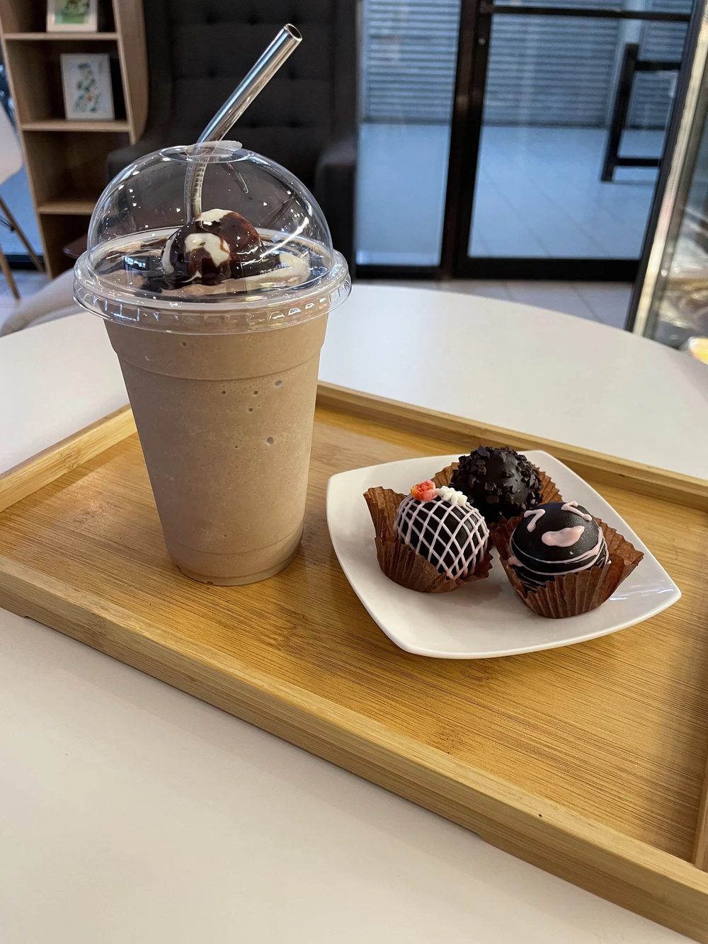 Cold café drinks from Simply Kate's